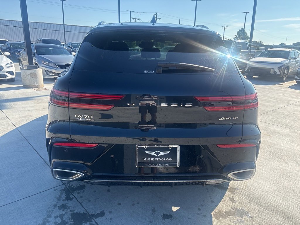 New 2026 Genesis GV70 3.5T Sport Prestige image 4