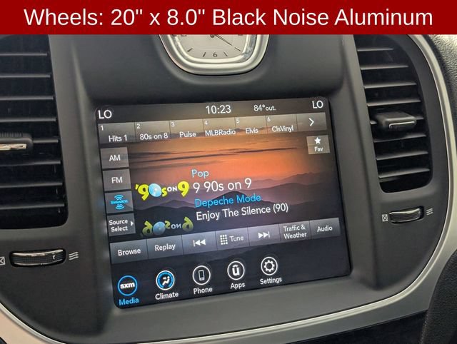 Used 2022 Chrysler 300 Touring w/ Sport Appearance Package RWD image 21