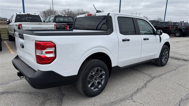 New 2026 Ford Maverick XLT w/ XLT Luxury Package image 9