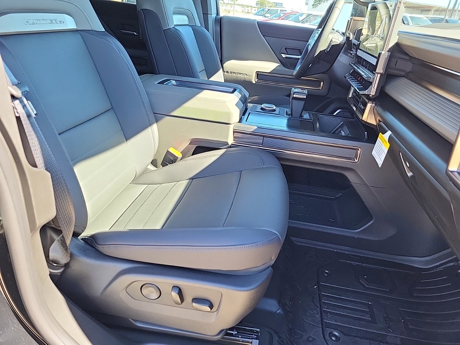 New 2025 GMC Hummer EV 3X w/ LPO, Sport Package image 10