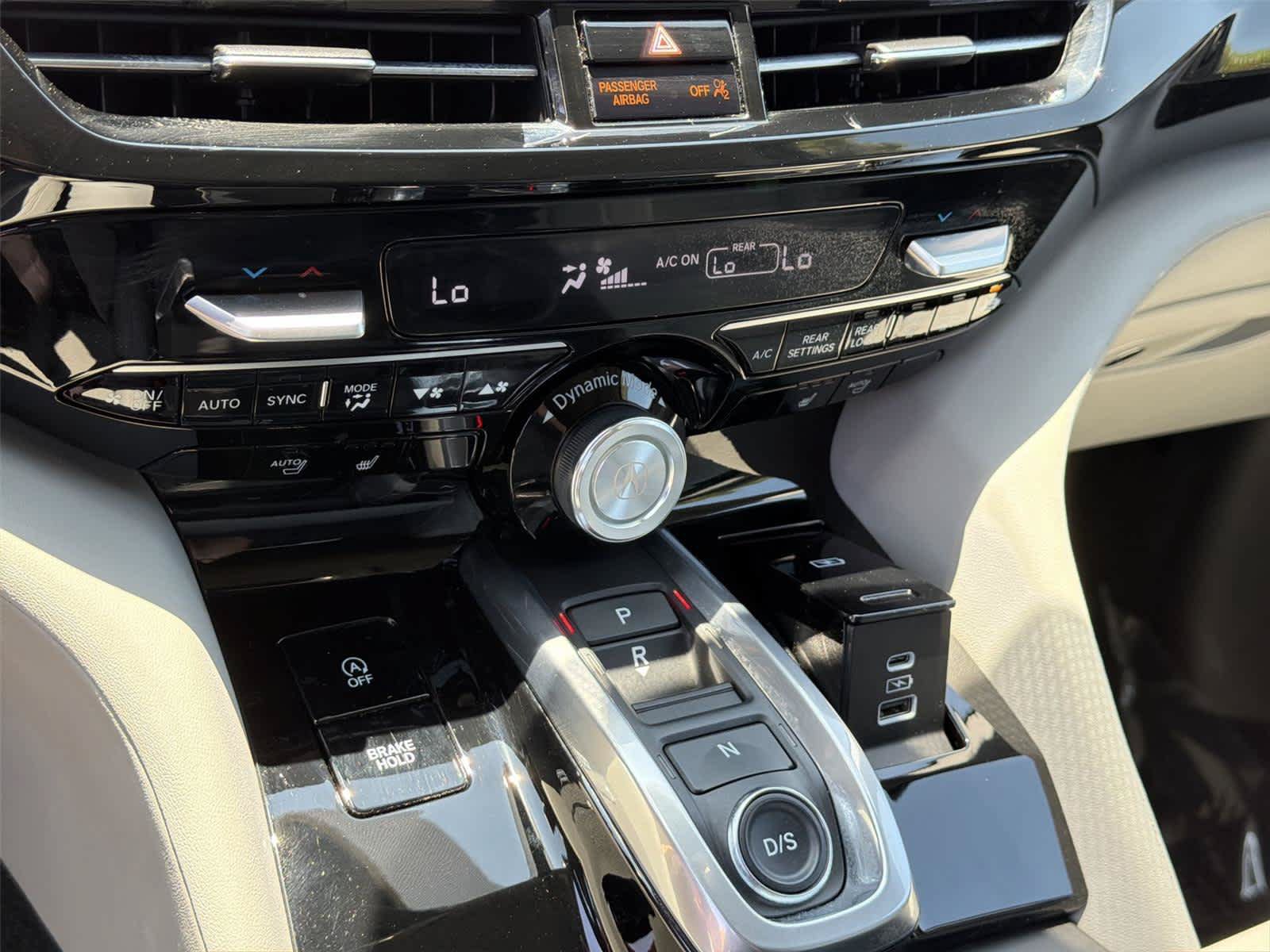 Used 2024 Acura MDX FWD w/ Technology Package image 37