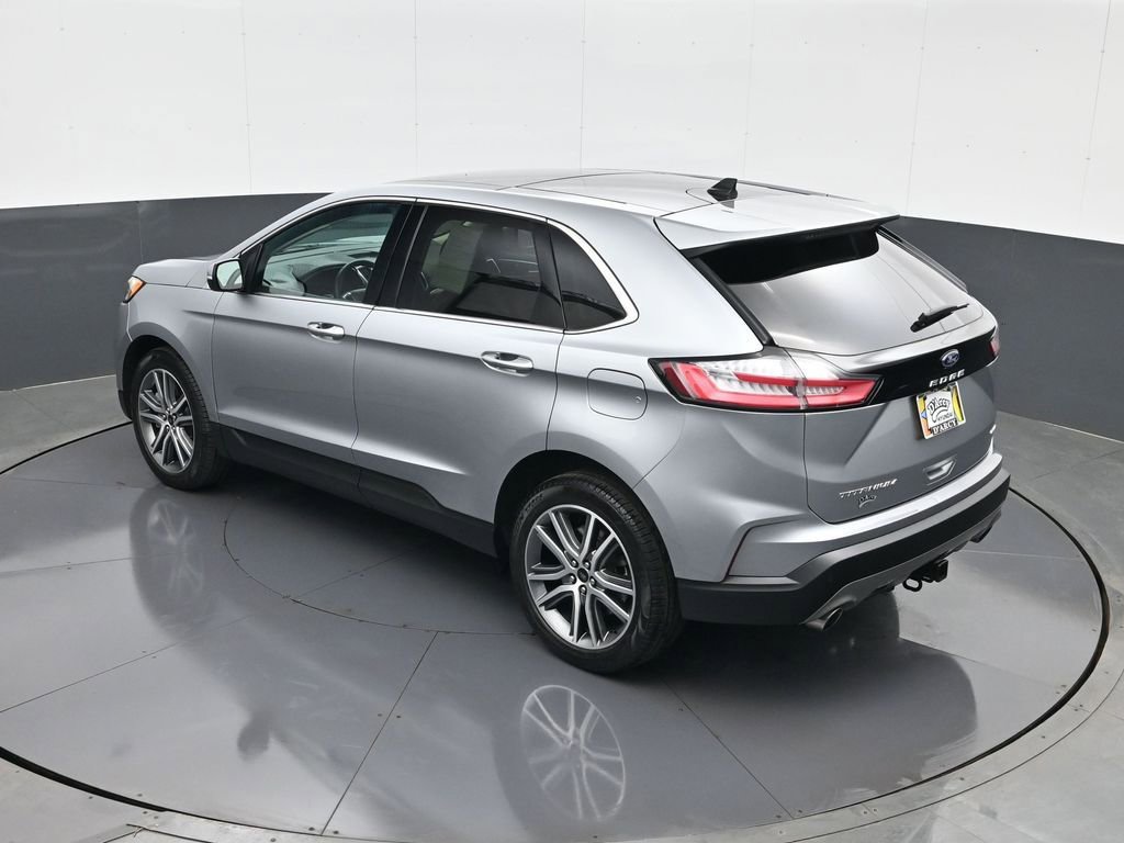 Used 2023 Ford Edge Titanium w/ Class II Trailer Tow Package AWD/4WD image 19