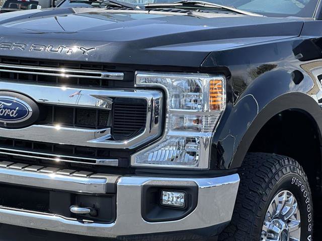 Used 2022 Ford F350 XLT w/ XLT Premium Package AWD/4WD image 7