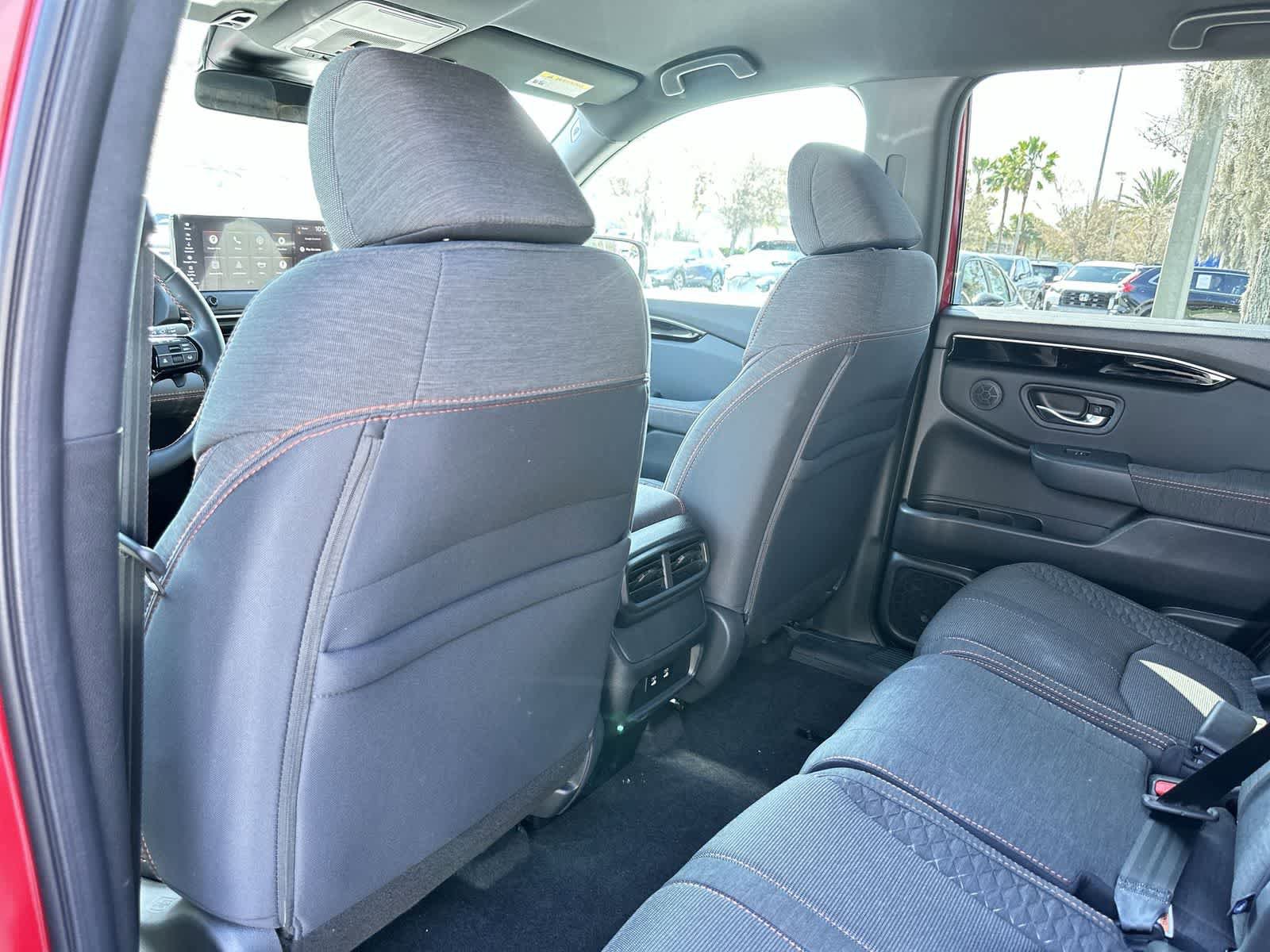 New 2026 Honda Pilot Sport image 14