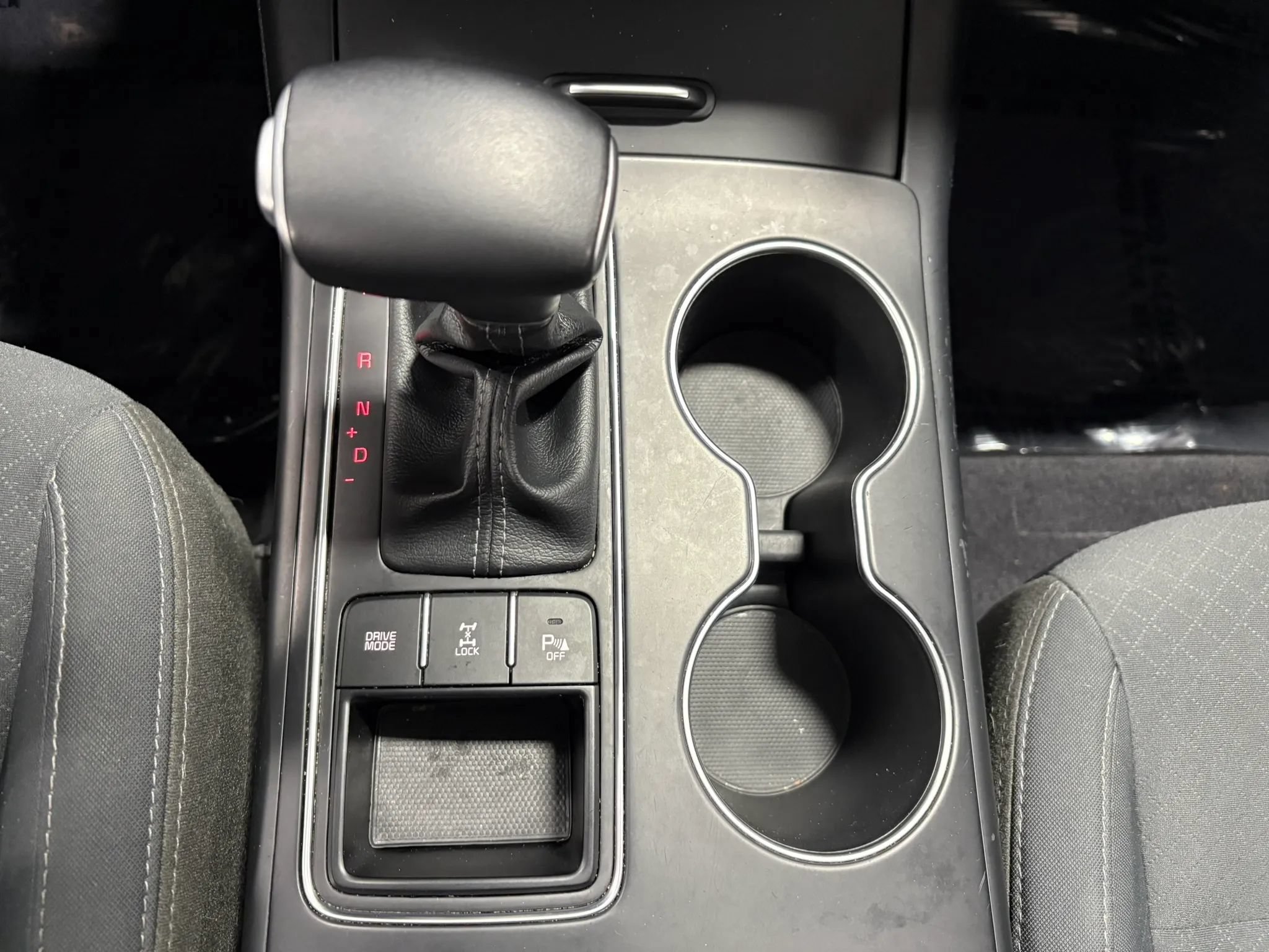 Used 2020 Kia Sorento LX w/ LX I4 Convenience Package AWD/4WD image 18