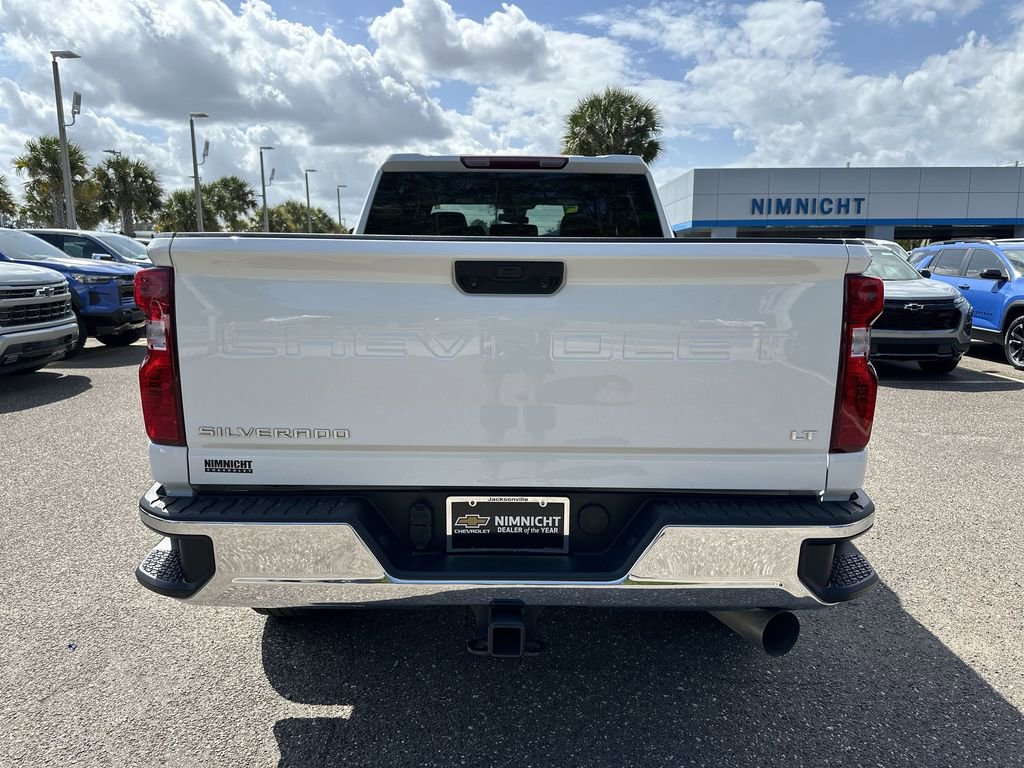 Used 2025 Chevrolet Silverado 2500 LT AWD/4WD image 15