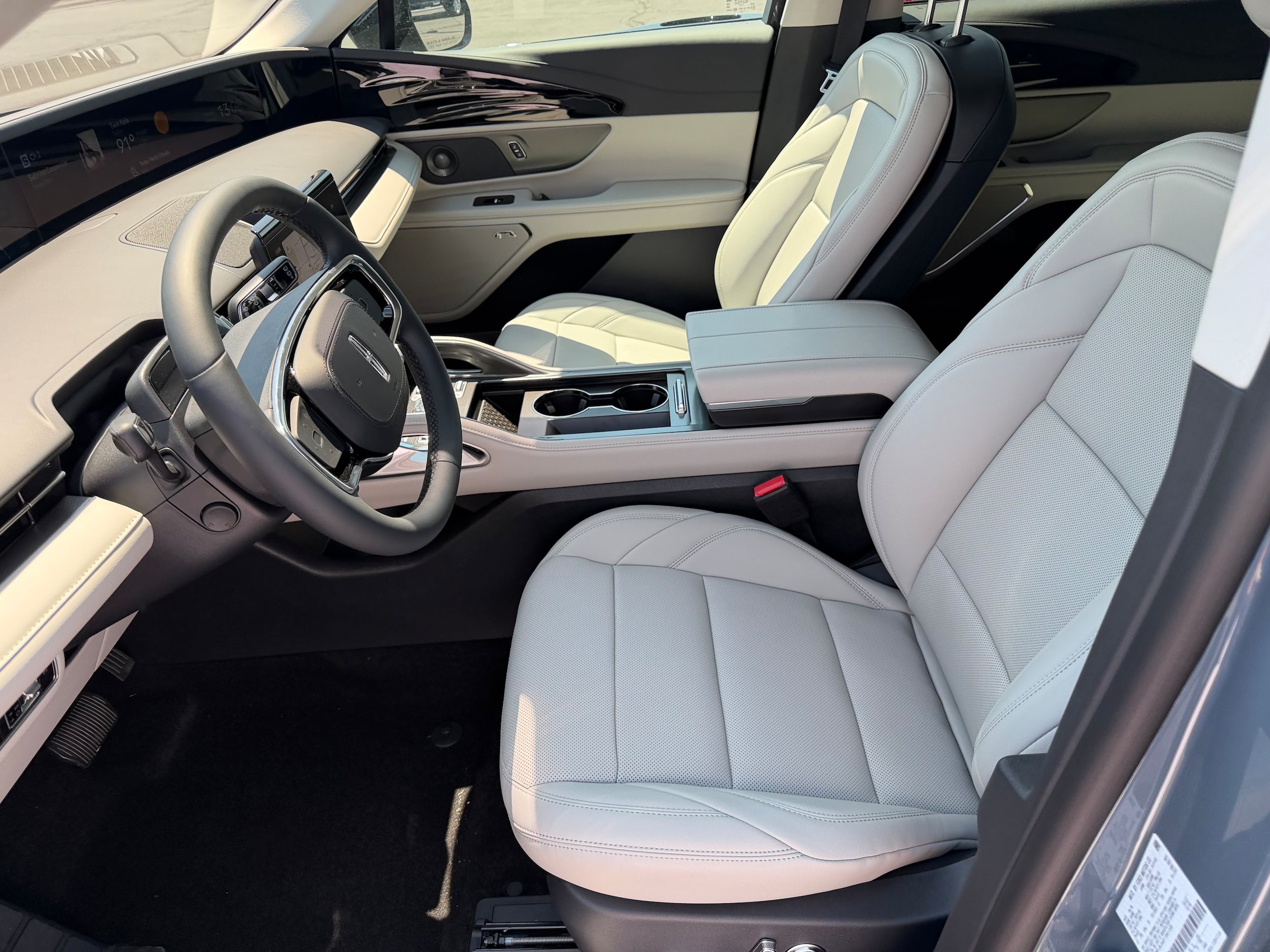 New 2026 Lincoln Nautilus Premier w/ Equipment Group 102A AWD/4WD image 10