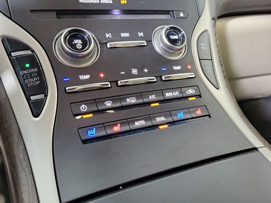 Used 2016 Lincoln MKX Reserve w/ Technology Package FWD image 21