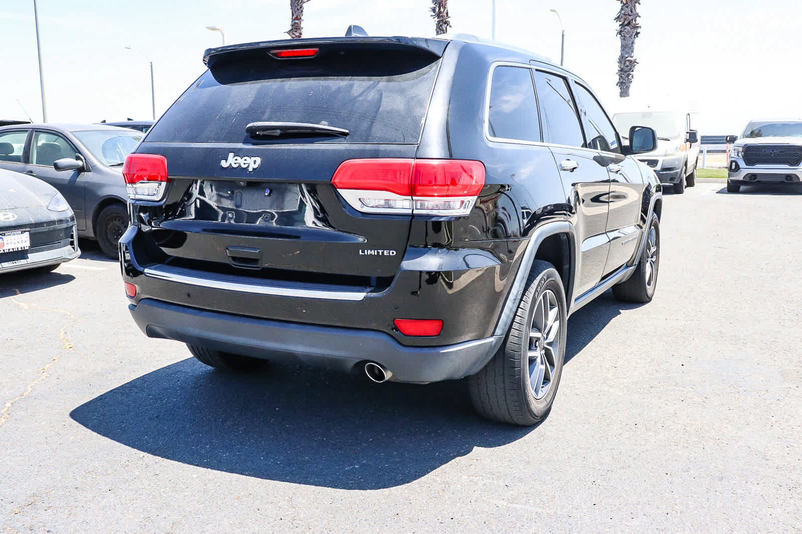 Used 2019 Jeep Grand Cherokee Limited RWD image 9