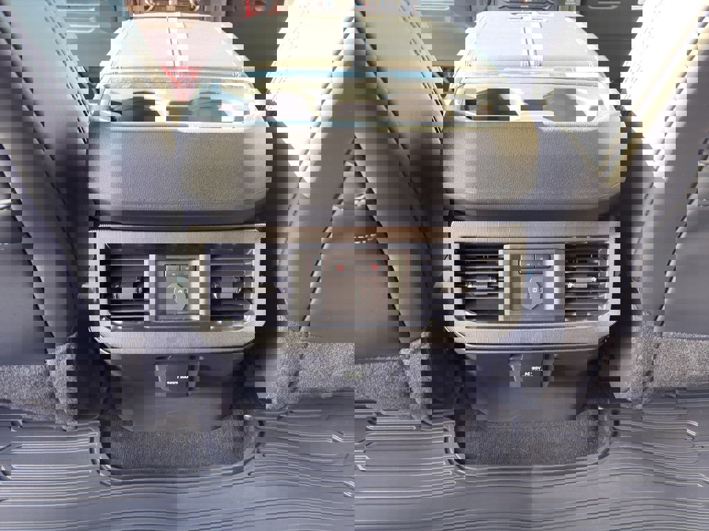 New 2026 Ford F350 Platinum image 33