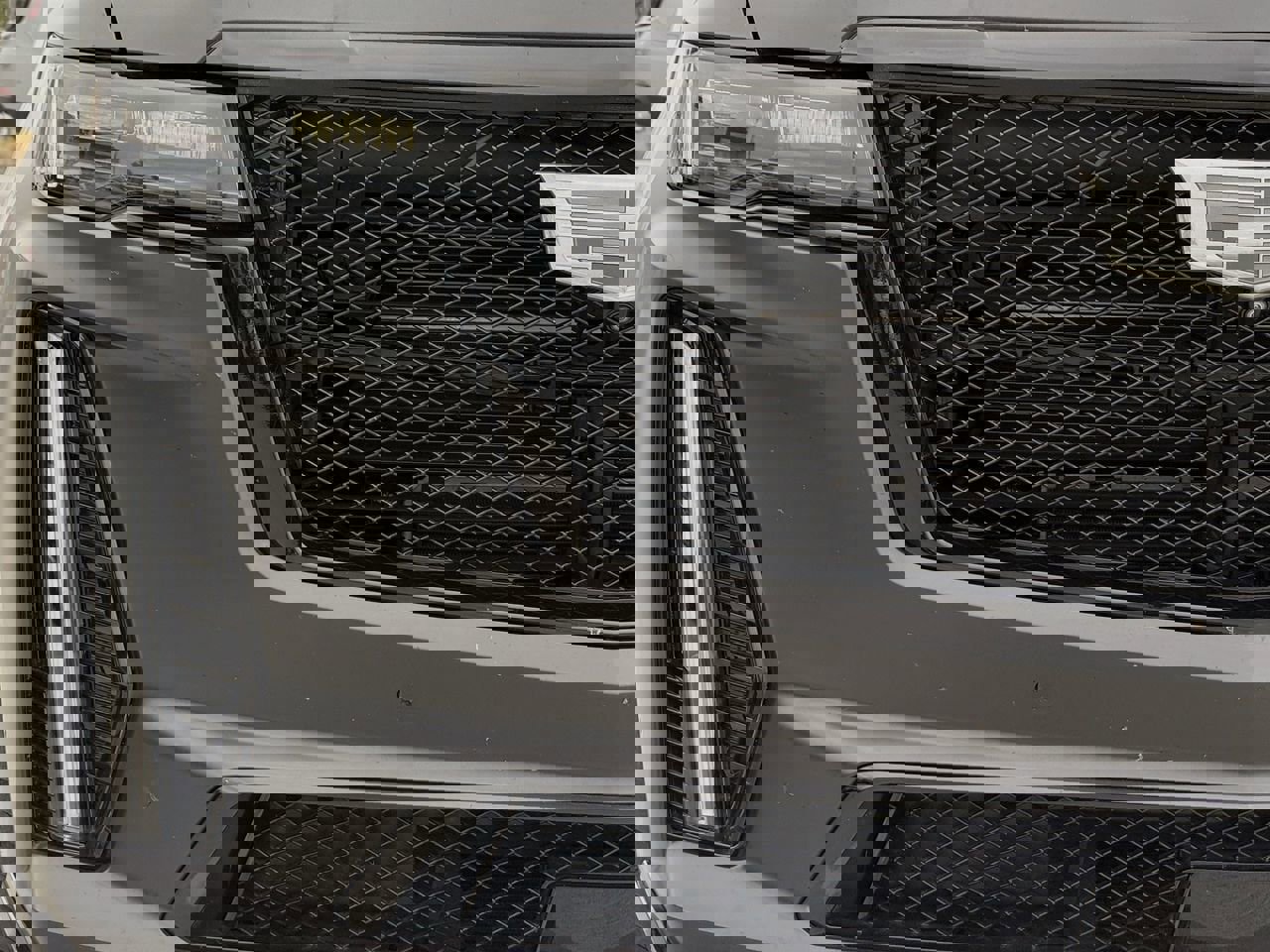 Used 2023 Cadillac Escalade ESV V w/ LPO, ONYX Package image 8