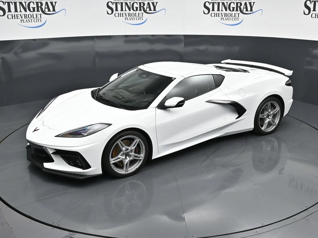 Used 2025 Chevrolet Corvette Stingray Premium Cpe w/ Z51 Performance Package RWD image 23