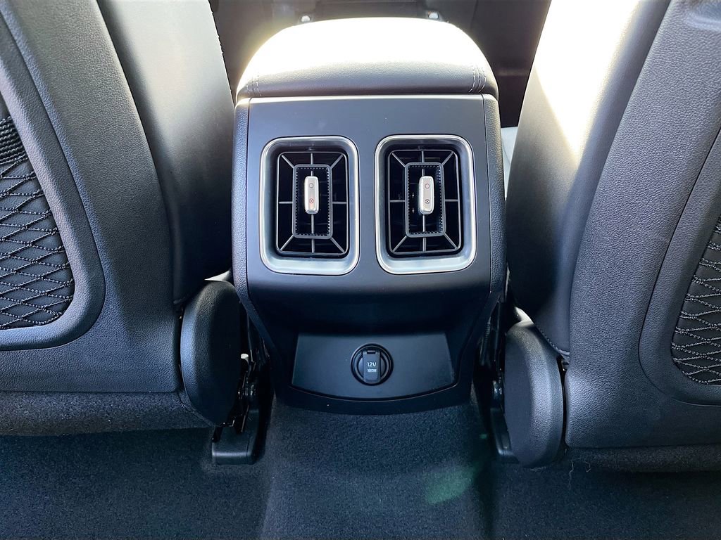 Certified 2025 Kia Sorento EX w/ EX Panoramic Sunroof Package image 29