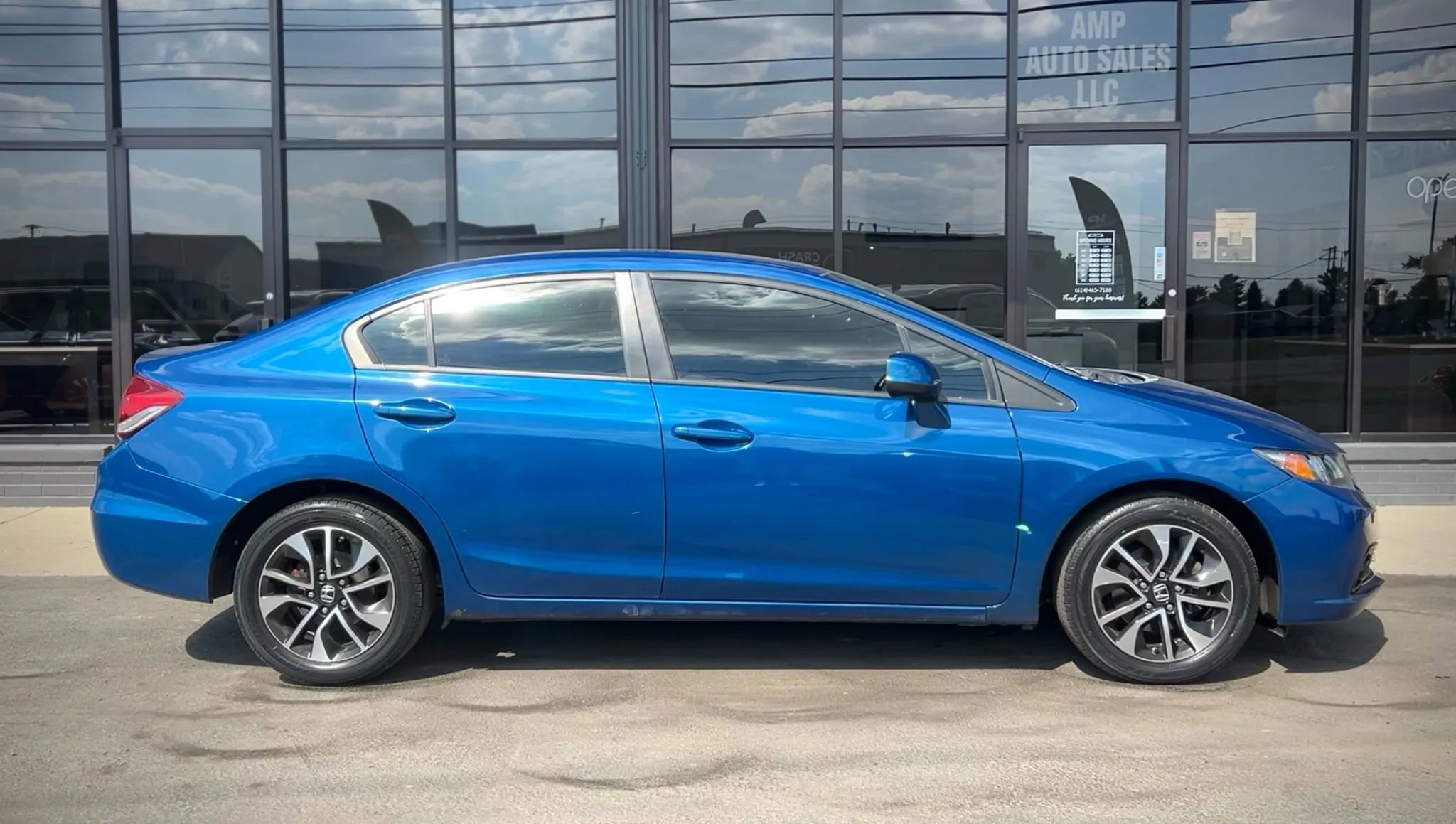 Used 2013 Honda Civic EX-L image 2