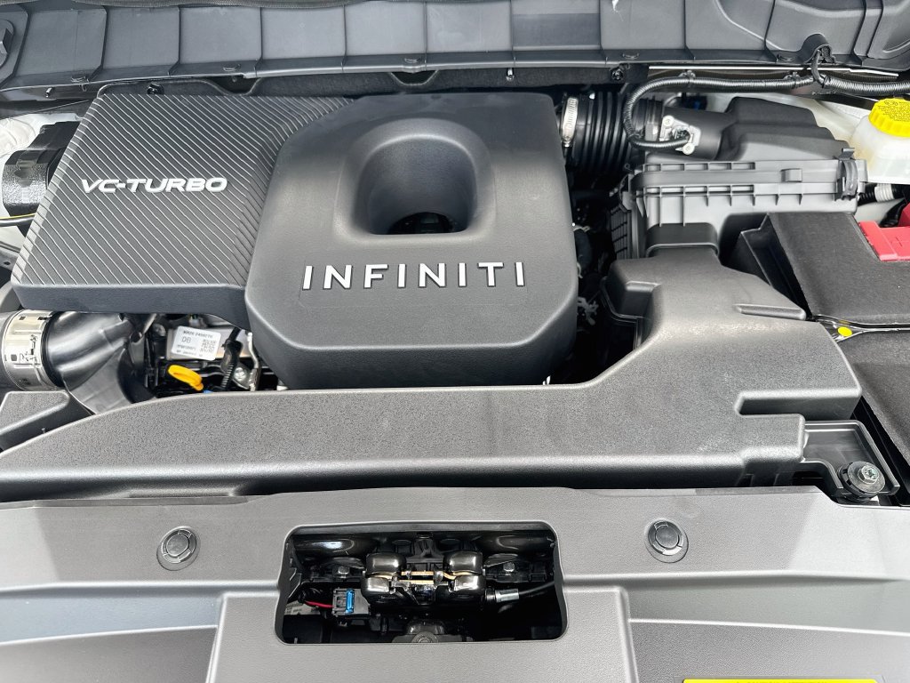 Used 2027 INFINITI QX60 Luxe w/ Cargo Package FWD image 34