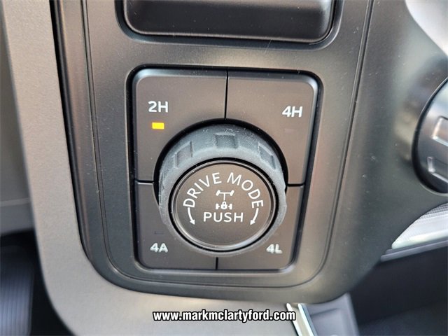 New 2025 Ford F150 Lariat w/ Equipment Group 501A Mid image 14