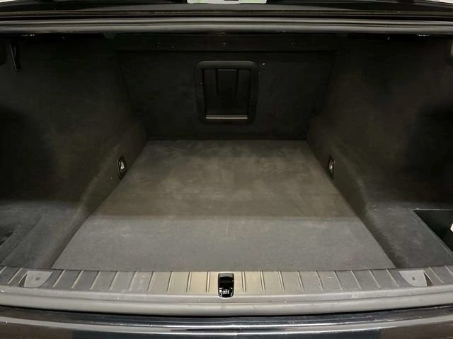 Used 2017 BMW 740i RWD image 11