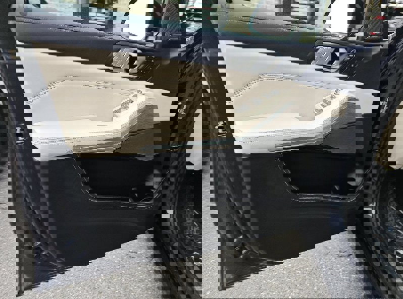 Used 2019 BMW X7 xDrive50i w/ Premium Package image 10