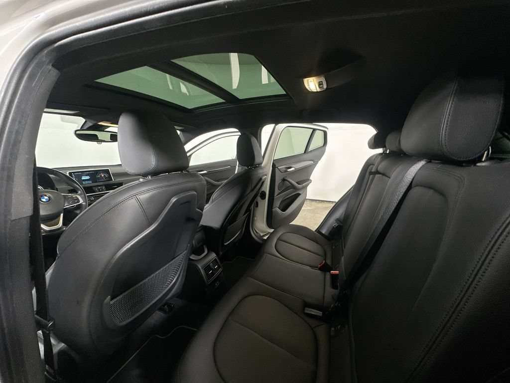 Used 2022 BMW X2 xDrive28i w/ Convenience Package AWD/4WD image 15