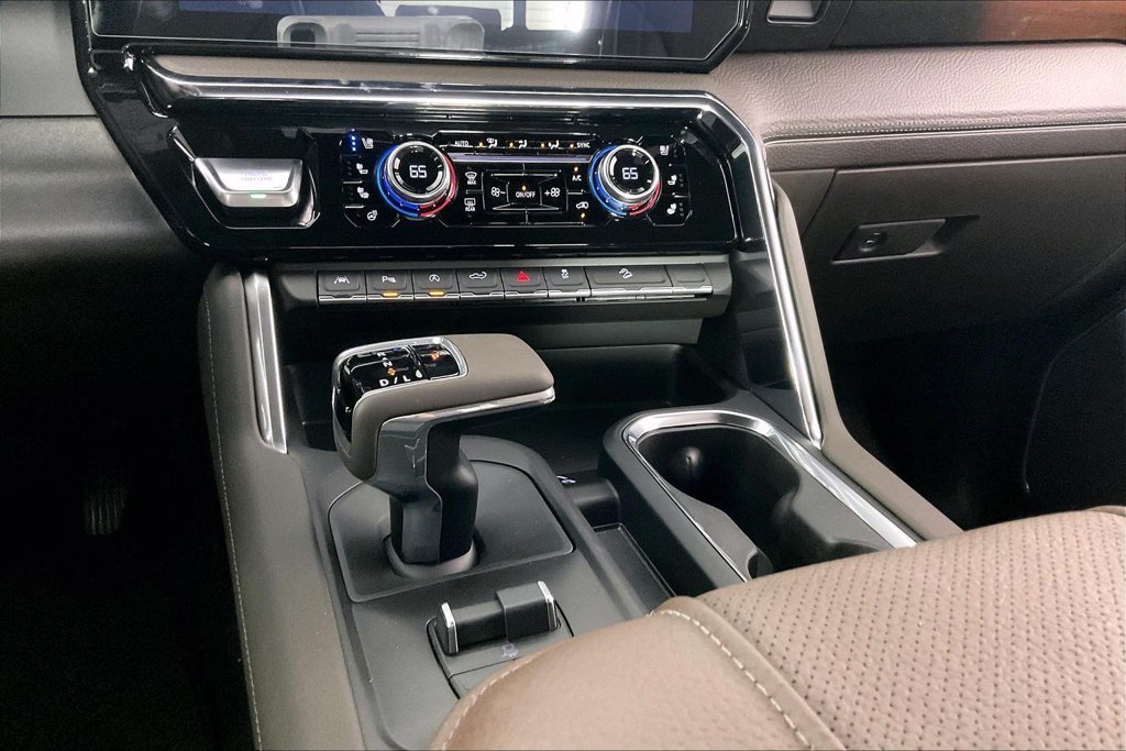 New 2026 GMC Sierra 1500 Denali w/ Technology Package AWD/4WD image 7