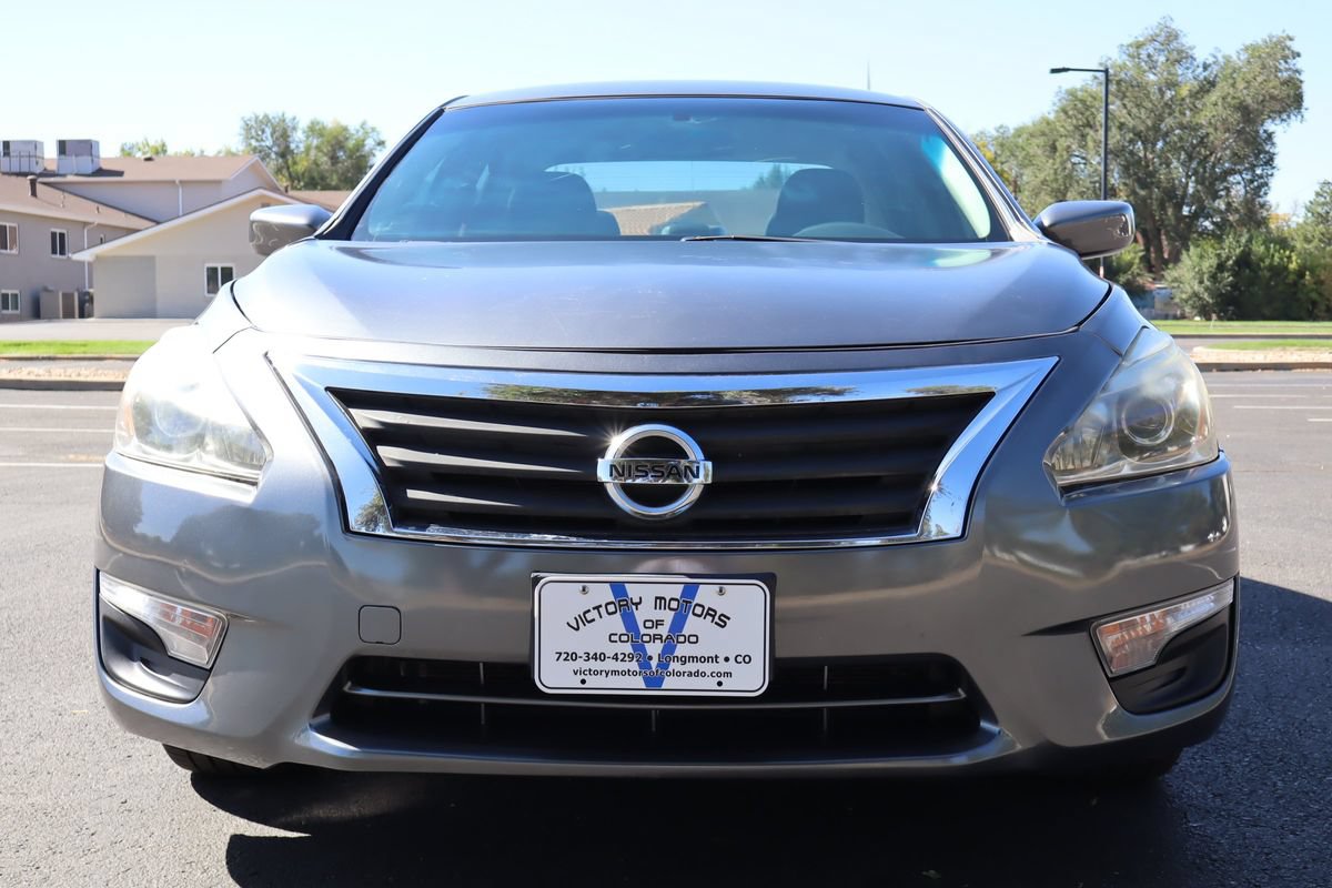 Used 2016 Nissan Altima 2.5 SR FWD image 13