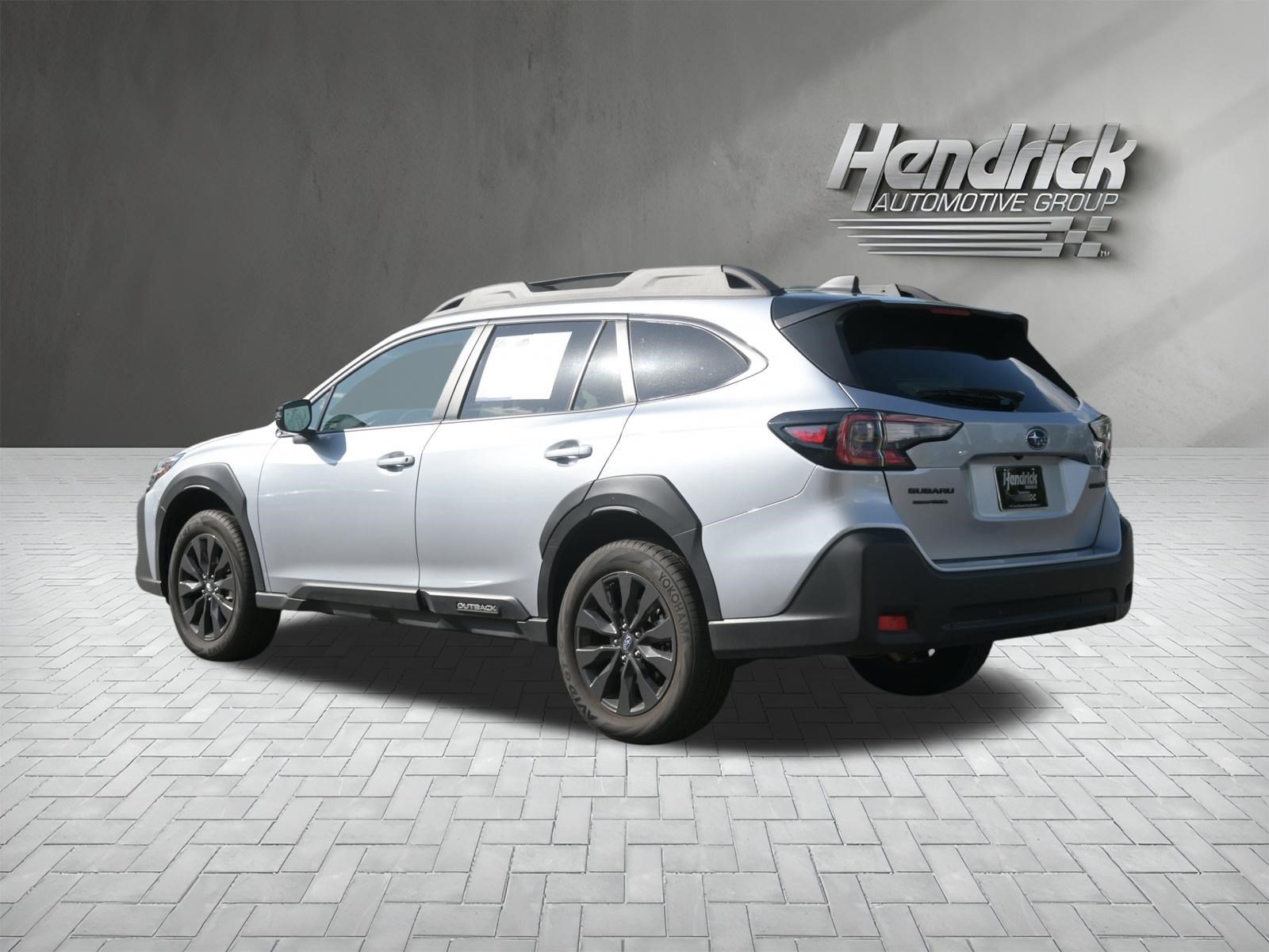 Used 2025 Subaru Outback Onyx Edition AWD/4WD image 7
