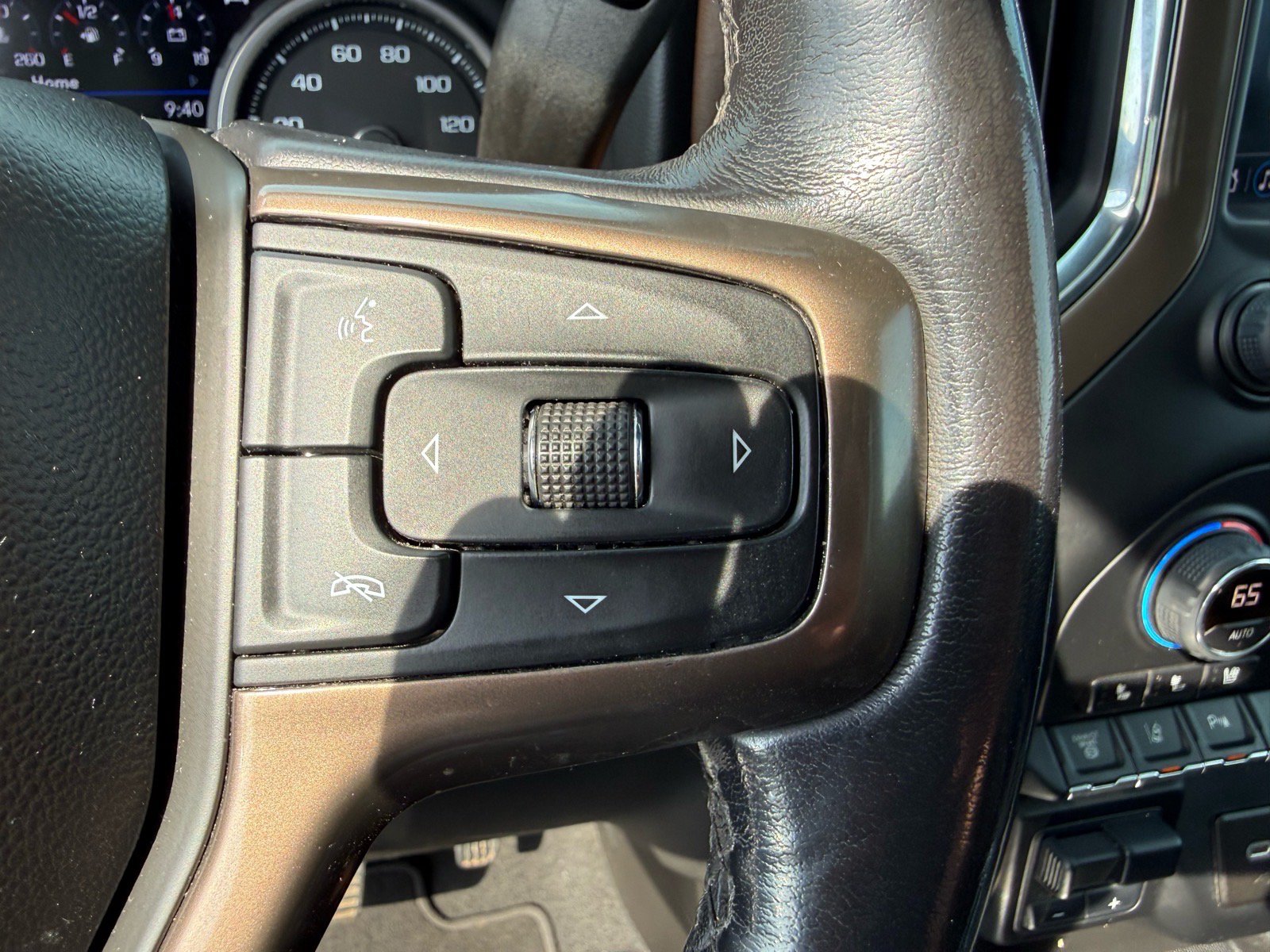 Used 2022 Chevrolet Silverado 2500 High Country w/ Z71 Off-Road Package AWD/4WD image 26