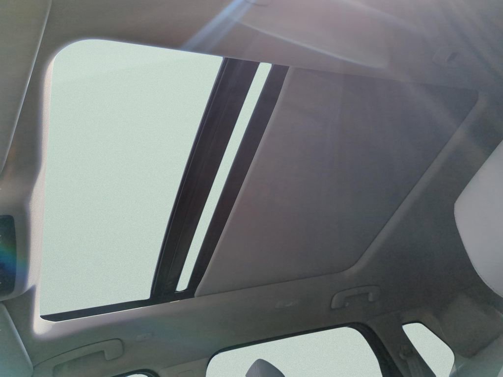 Certified 2023 Nissan Rogue SL image 19