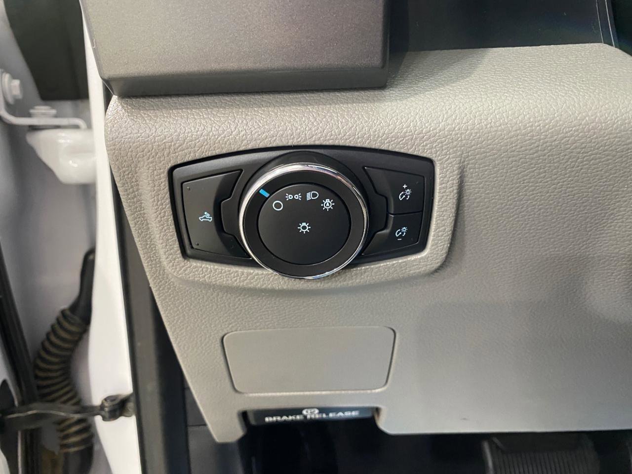 Used 2021 Ford F250 XLT w/ FX4 Off-Road Package image 10