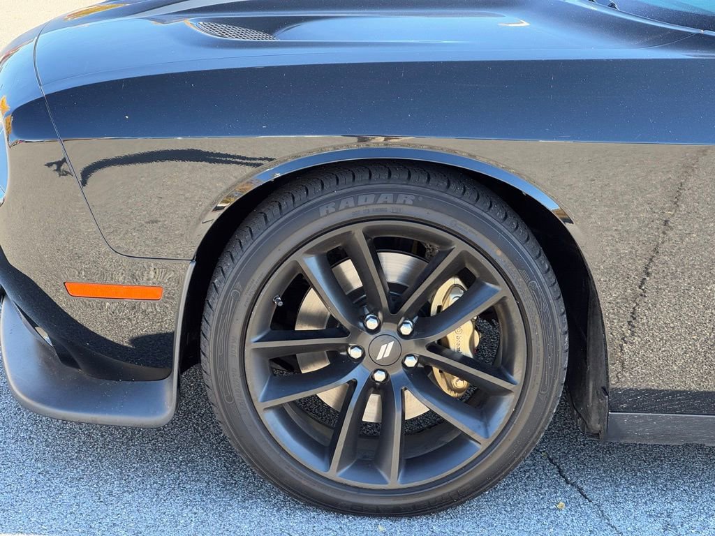 Used 2019 Dodge Challenger R/T Scat Pack w/ Stars & Stripes Edition image 32