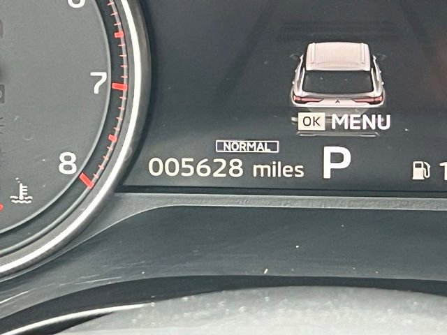 Used 2025 Mitsubishi Outlander SE image 31