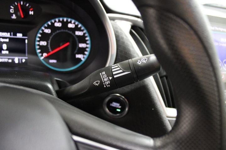 Used 2022 Chevrolet Malibu LT image 35