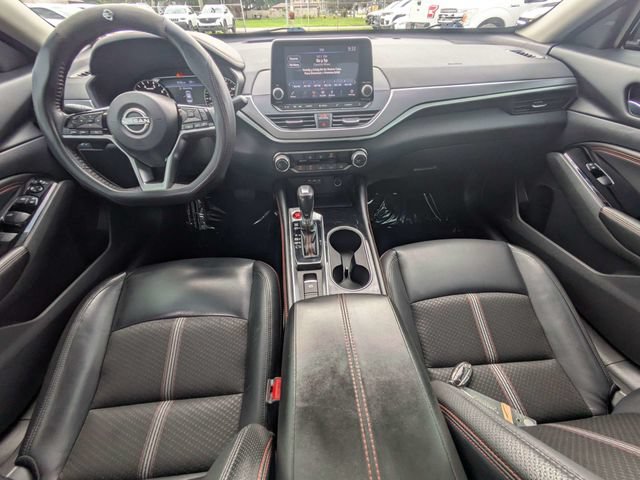 Used 2023 Nissan Altima 2.5 SR AWD/4WD image 13