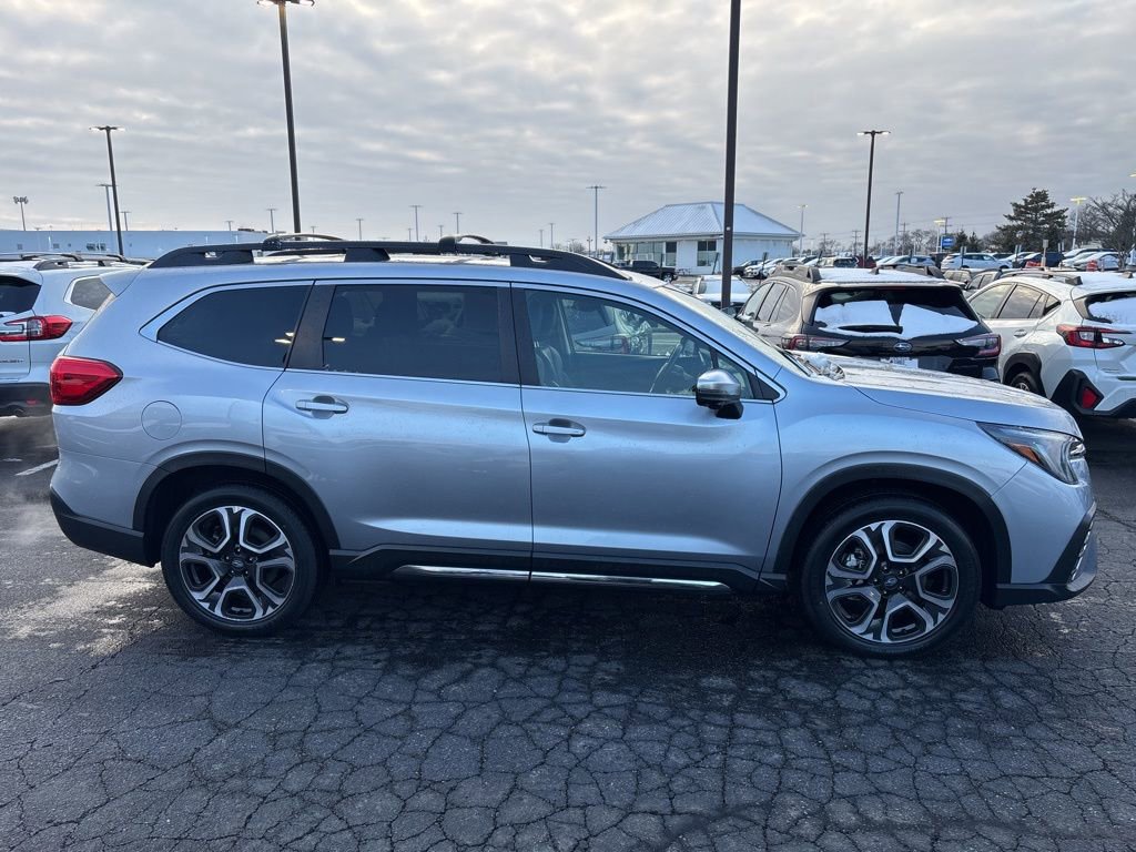 Certified 2023 Subaru Ascent Limited w/ Technology Package image 2