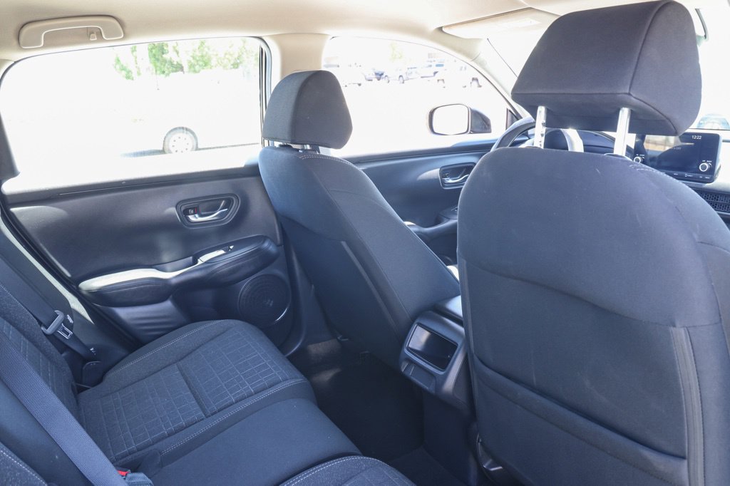 Used 2024 Honda HR-V LX image 16
