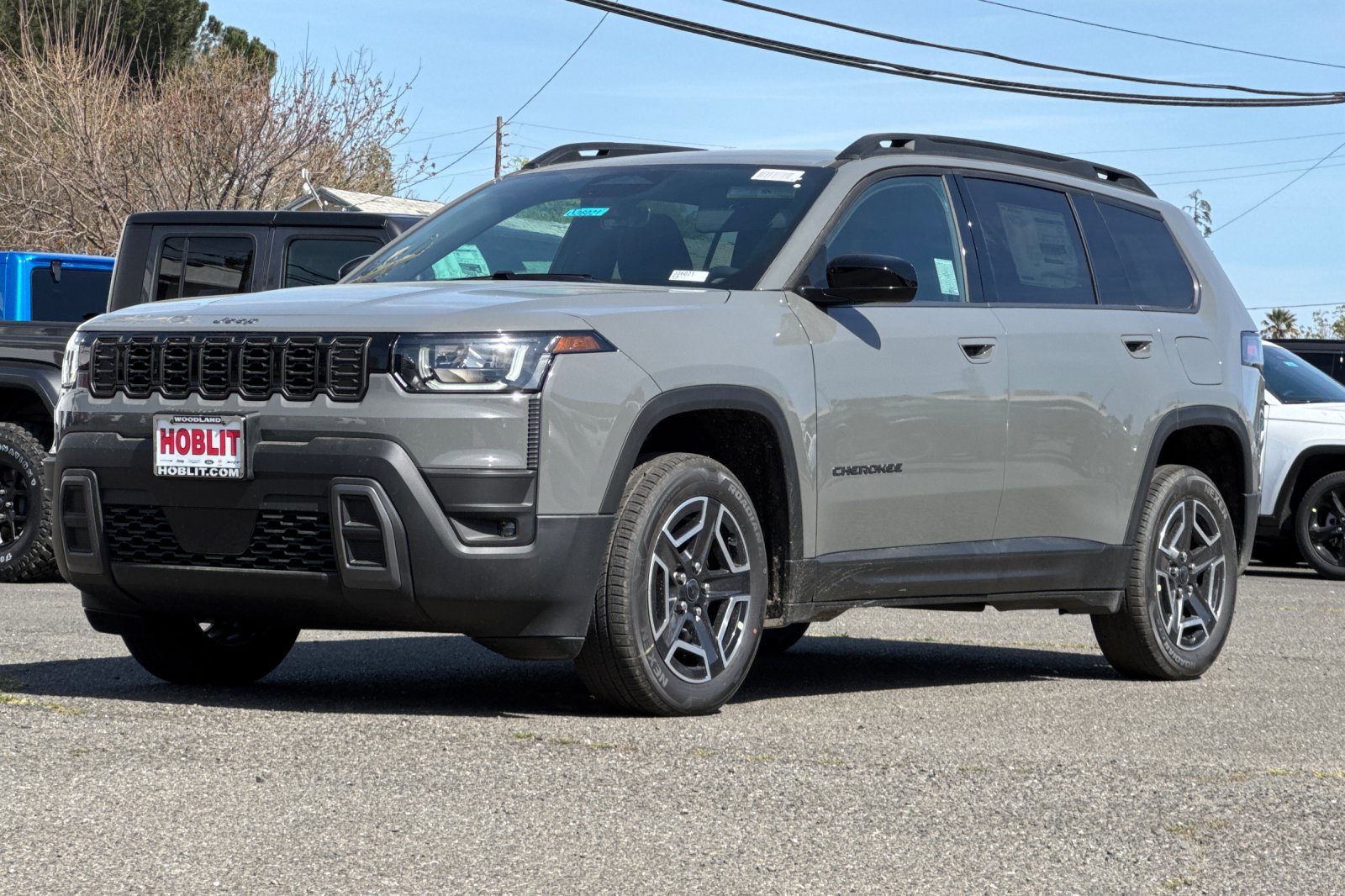 New 2026 Jeep Cherokee Laredo image 7