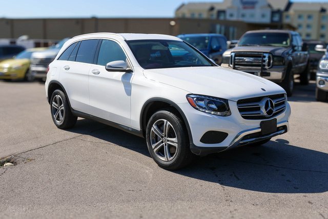 Used 2019 Mercedes-Benz GLC 300 w/ Premium Package