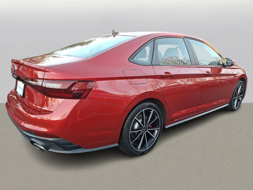 Used 2025 Volkswagen Jetta GLI Autobahn image 4
