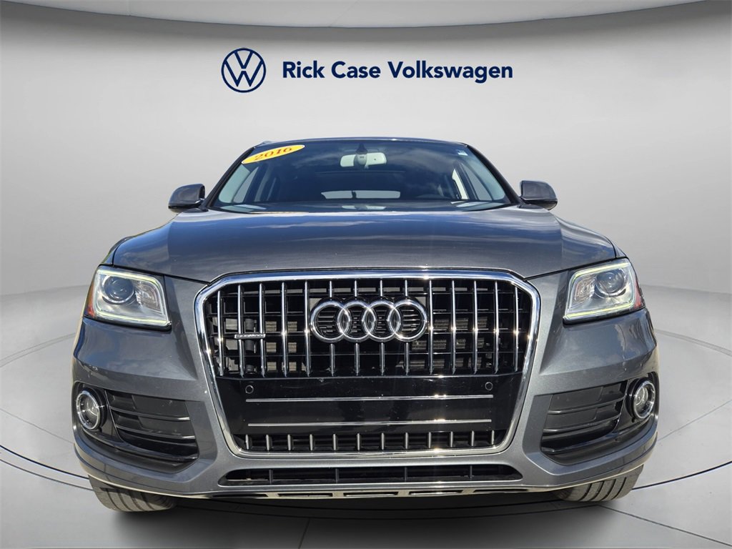 Used 2016 Audi Q5 2.0T Premium Plus w/ Technology Package image 5