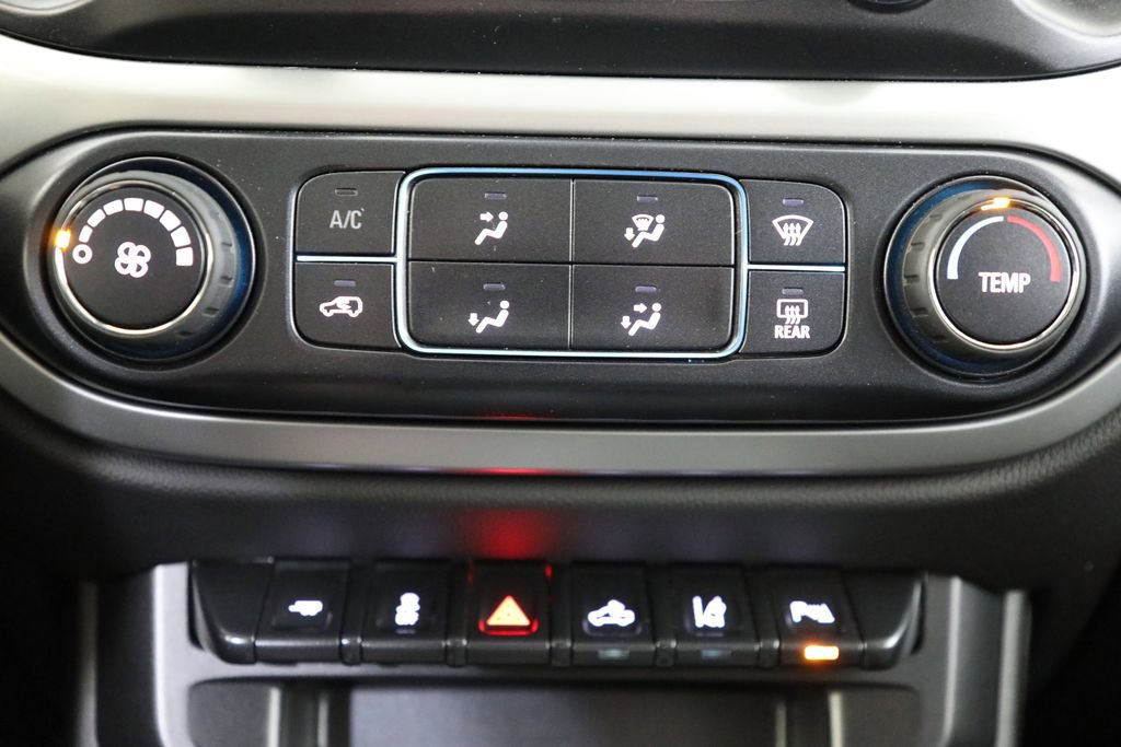 Used 2020 Chevrolet Colorado LT w/ Safety Package image 6