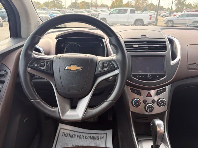 Used 2016 Chevrolet Trax LTZ AWD/4WD image 23