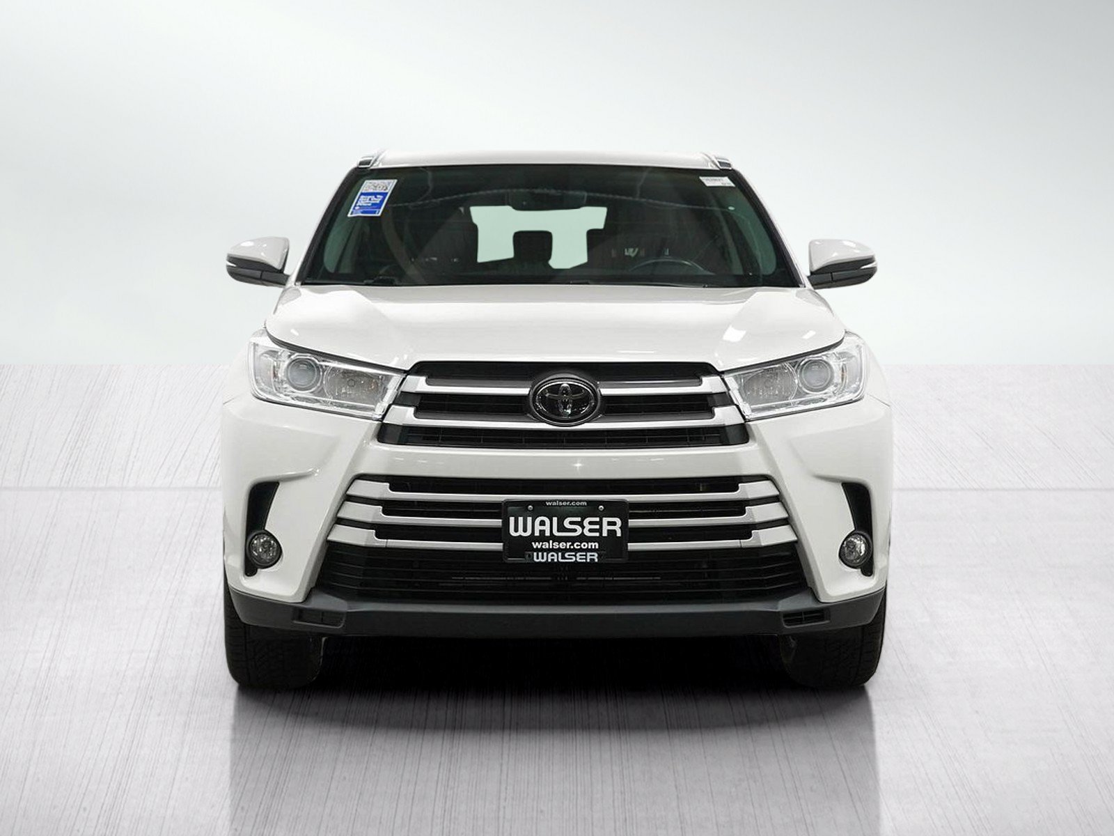 Used 2018 Toyota Highlander XLE AWD/4WD image 8