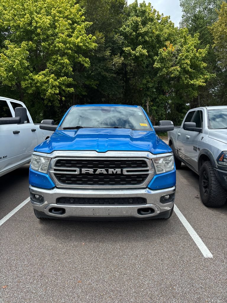 Used 2022 RAM 1500 Big Horn AWD/4WD image 3