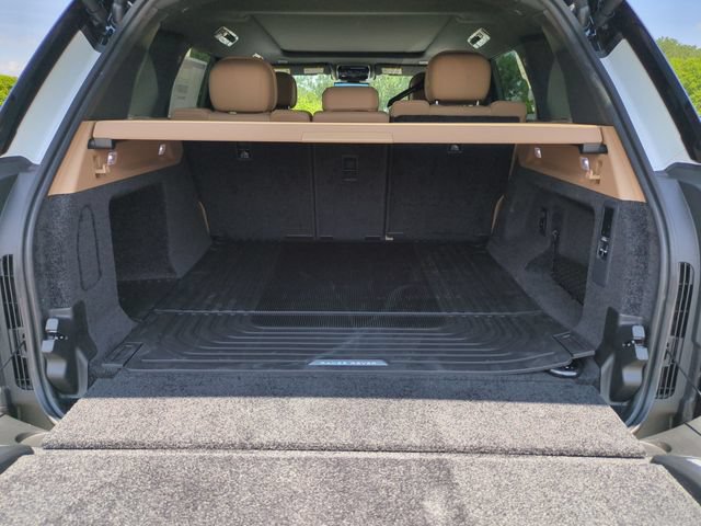 New 2026 Land Rover Range Rover SE AWD/4WD image 16