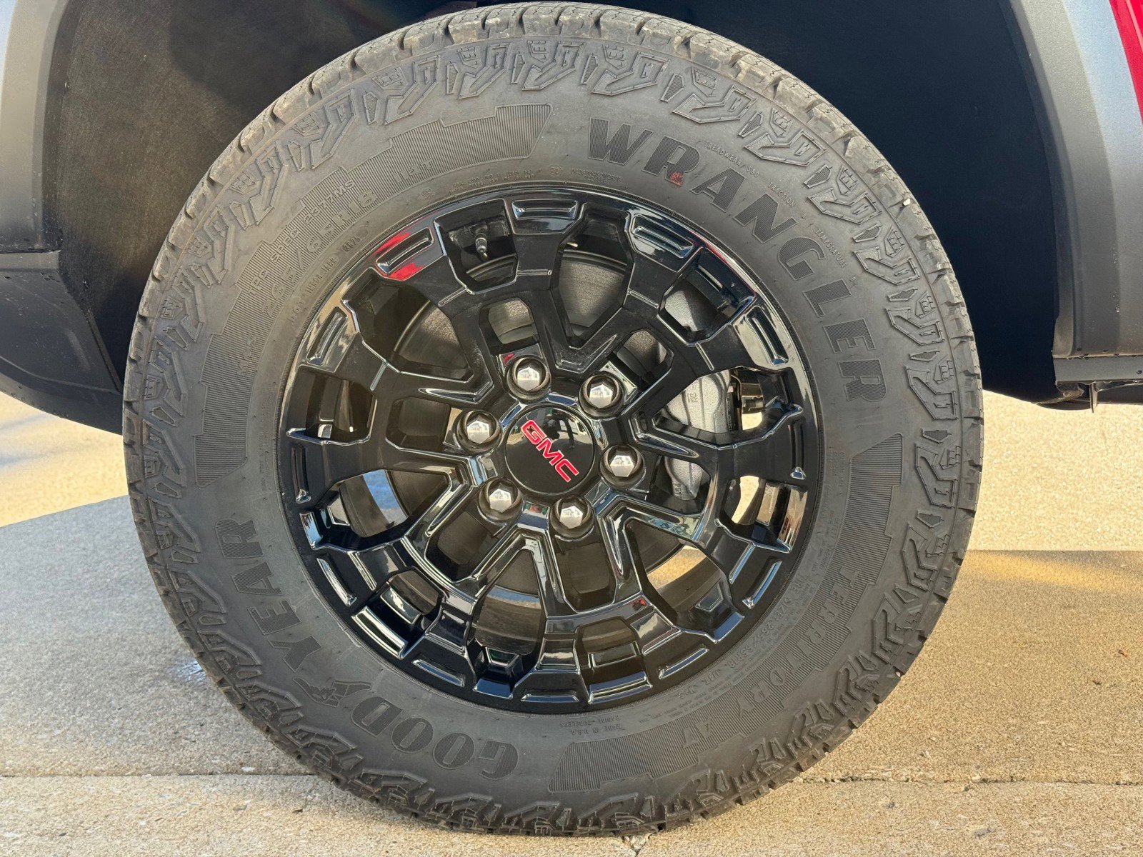 New 2026 GMC Canyon Elevation w/ Convenience Package image 7