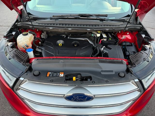 Used 2015 Ford Edge SEL w/ Equipment Group 201A image 3