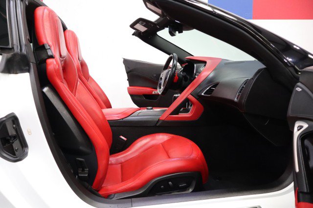 Used 2019 Chevrolet Corvette Grand Sport RWD image 9