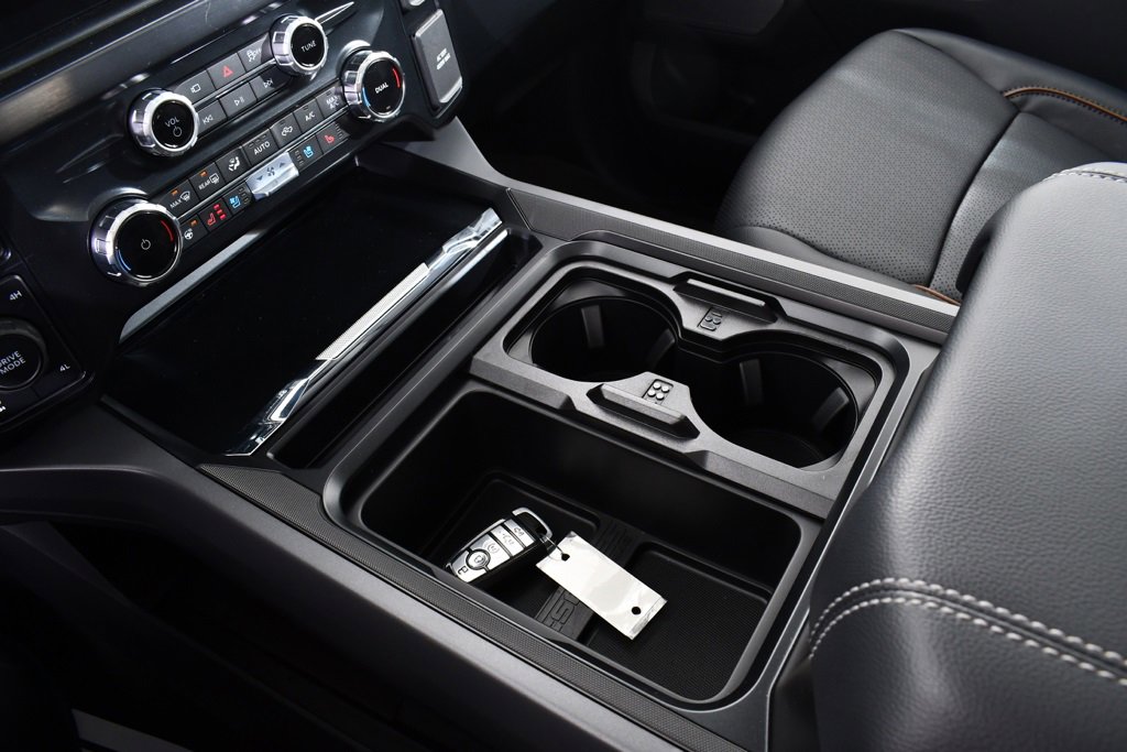 New 2026 Ford F350 Lariat w/ Black Appearance Package image 34