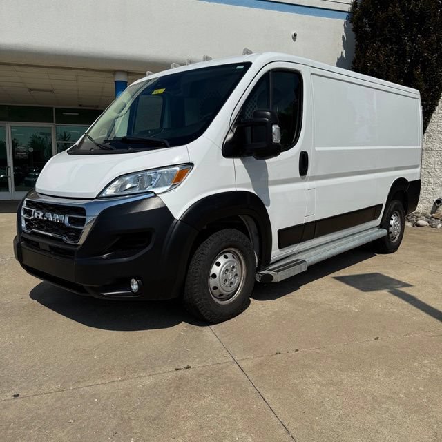 Used 2025 RAM ProMaster 2500 w/ U-Haul Equipment Group FWD image 1