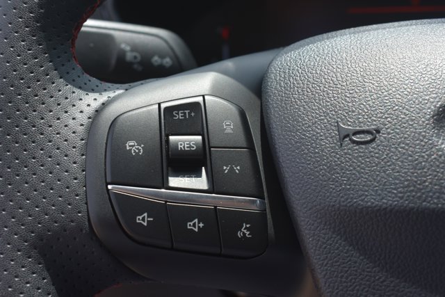 Used 2024 Ford Escape ST-Line w/ Tech Pack #1 AWD/4WD image 21